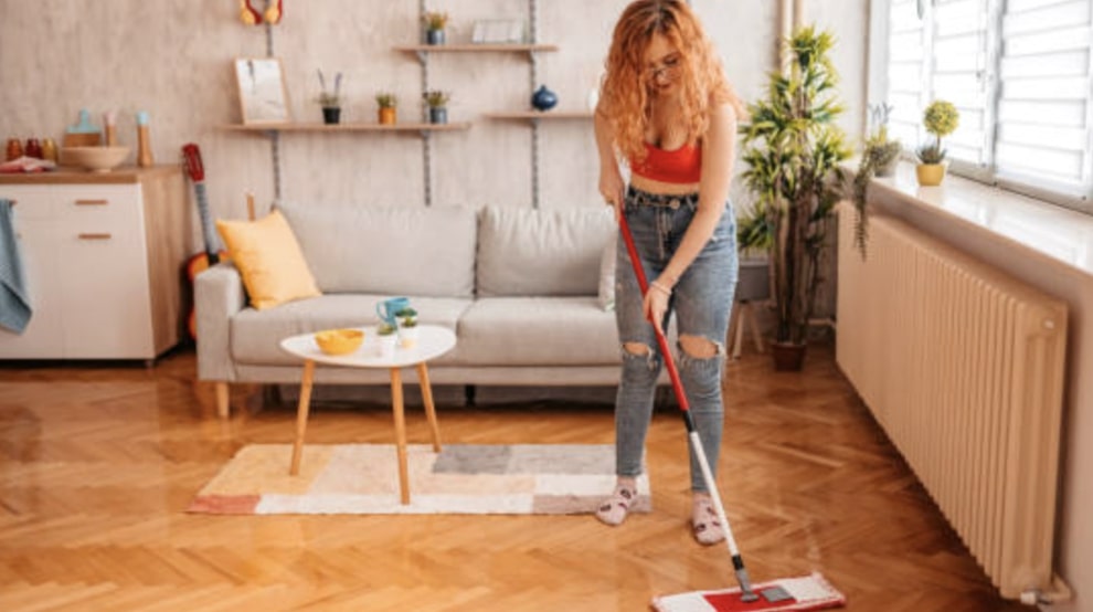 Mop the Laminate Floor